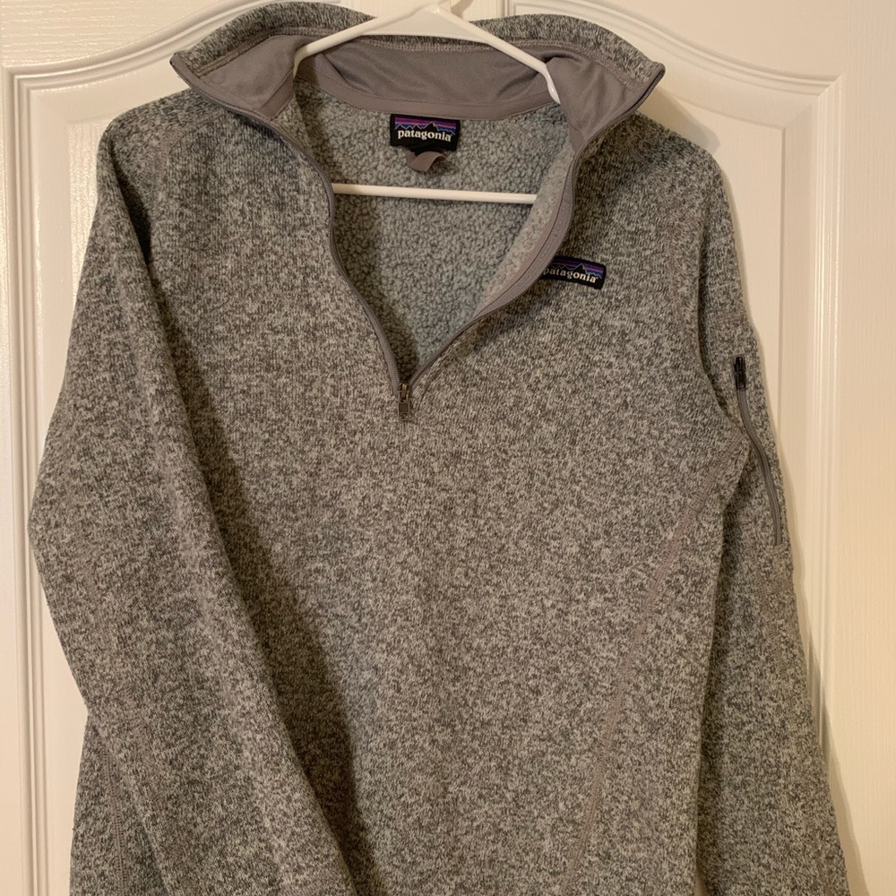 Gray Patagonia 1/4 Zip Fleece Jacket